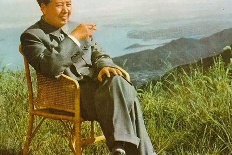 不着一字，尽得风流——毛主席《菩萨蛮•黄鹤楼》的标点修改艺术