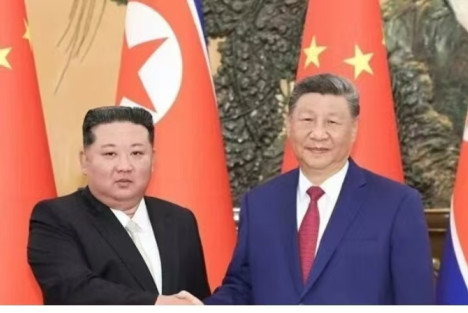 习近平就朝鲜国庆78周年向金正恩致贺电