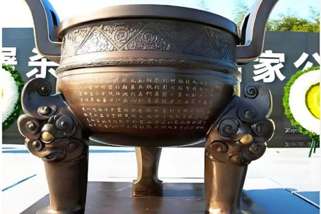 对禽兽行为不仇恨，难道要包容？那么请问以何来弘扬正义？纪念南京大屠杀八十八周年！