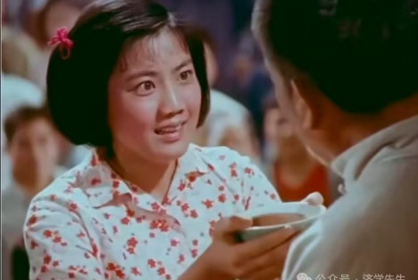 李克勤|赤脚医生治好了水昌伯的病：贫下中农高呼“毛主席万岁”