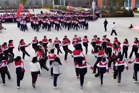 苗凤军：破除“课间禁锢”，别让体育课沦为形式主义