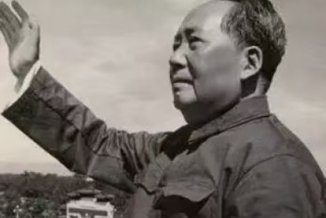 中华民族永久巍峨的丰碑——谨以此诗缅怀伟大领袖毛主席逝世五十周年