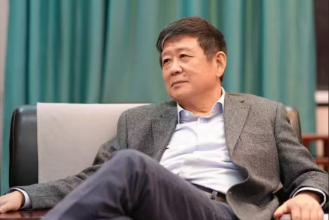 无产共和：霜染鬓角思公健，愿以吾寿护君安——致敬伟大的无产阶级思想传道者张宏良教授