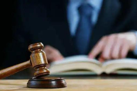 老何偶感 | 基本常识：历史是根据各国国家利益而经常被伪造的