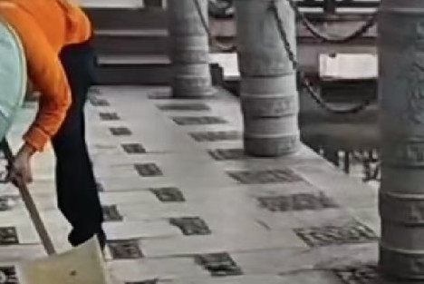 这两件事的底色，不止是“没人性”！