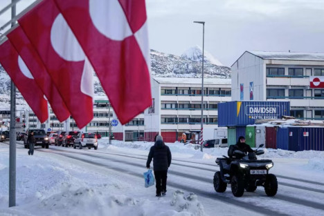 媒体：特朗普拟向格陵兰岛居民每人发放100万美元