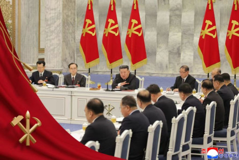 朝鲜：让我们在新征程上取得蓬勃飞跃发展赓续以不屈的开拓斗争争取的伟大胜利和光荣 关于朝鲜劳动党第九次代表大会的报道