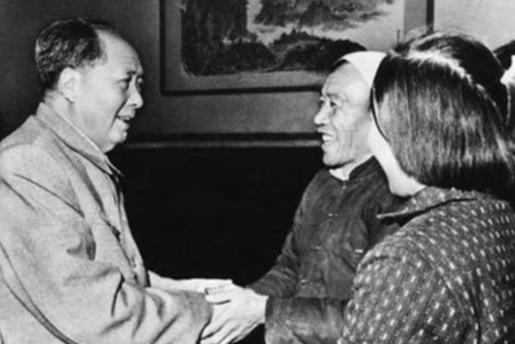 回眸大寨：那个头裹白毛巾的人