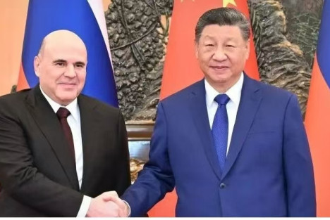 习近平会见俄罗斯总理米舒斯京