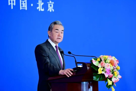 王毅：任何企图阻挡中国统一大业的倒行逆施都必将以失败而告终