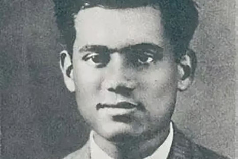 柯棣华：从异国热血青年到中国共产党党员