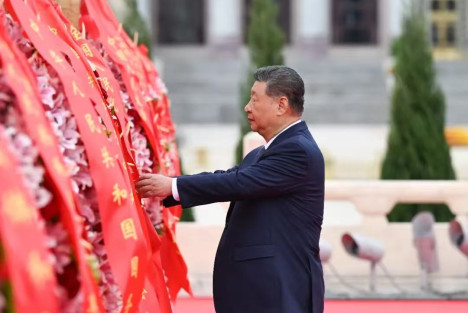 烈士纪念日向人民英雄敬献花篮仪式在京隆重举行 习近平等党和国家领导人出席