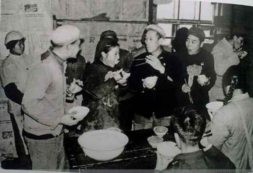 毛主席为何要办“五七”干校