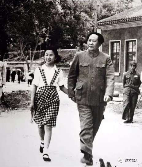 从未有过的创举！毛主席亲自送毛岸英、李讷去改造！