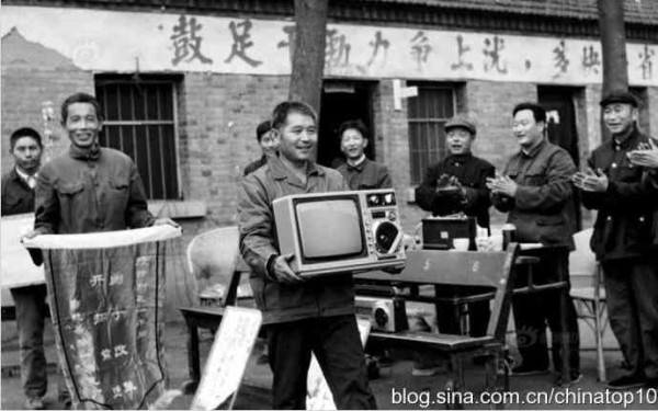 杜润生死了——看他们如何搞垮中国农村集体经济