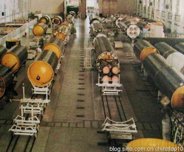 庆五一，新中国工程掠影