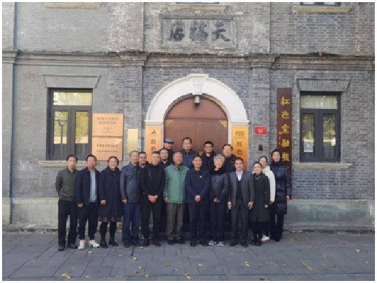 胡澄：雷锋—我们共同的姓名！