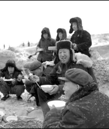 艰难奠基，新中国前三十年史诗般波澜壮阔的工业史（中）