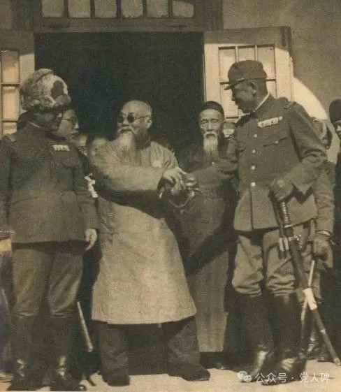 不能投降，因为老百姓都看着我们