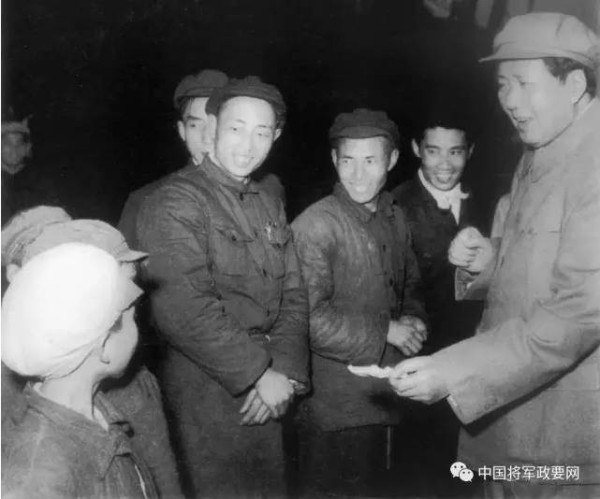 刘雪松:毛泽东创建了世界上最大、最高效的合作医疗体系