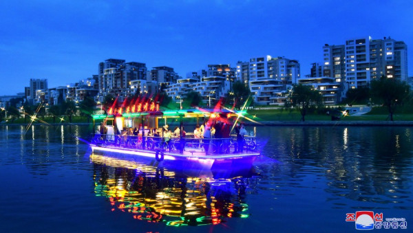 朝鲜：普通江畔的新风景