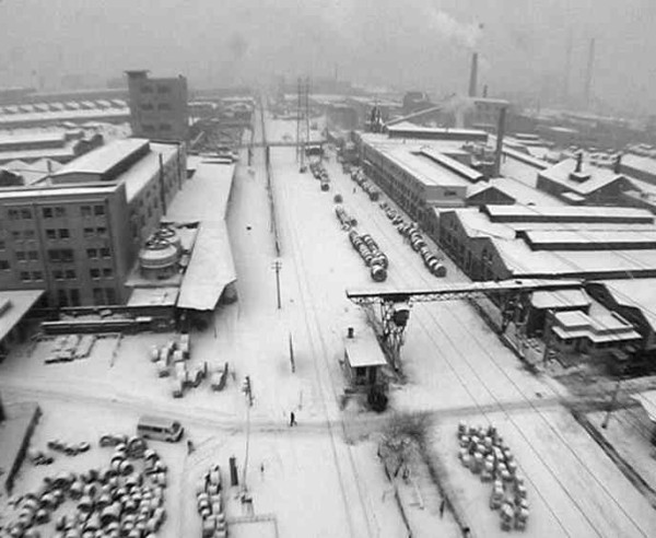 庆五一，新中国工程掠影