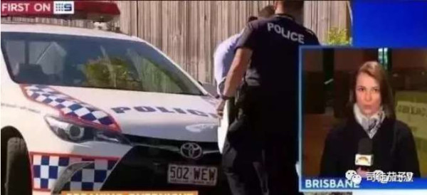 世界形形色色的性奴经历，揭秘性奴淫窟生活。你也许想不到，她们唯一见光的机会是卖淫...