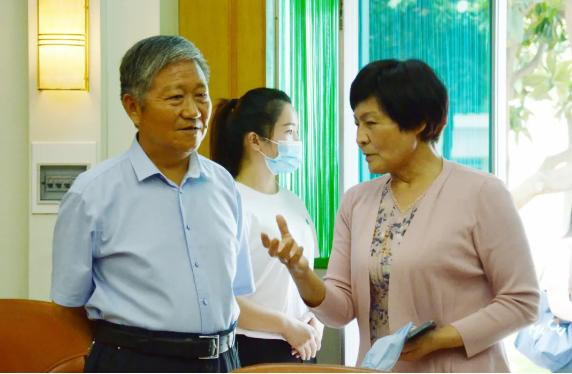 十多家省级以上媒体聚焦南街村