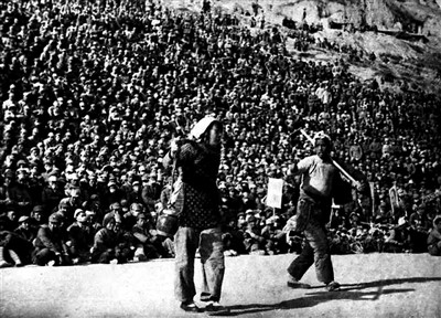 延河岸边激荡壮美旋律