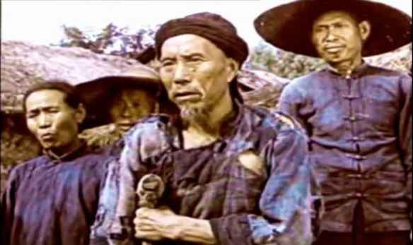 论共产党与群众关係问题 洪湖赤卫队