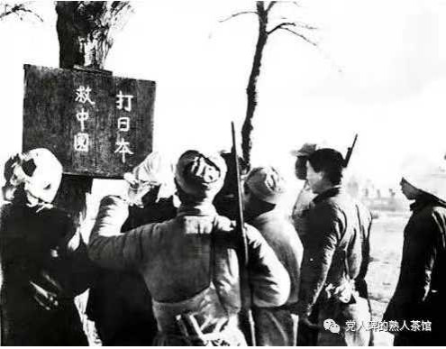 看不得群众受苦，这才是真正的共产党员！