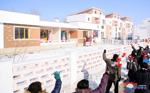 朝鲜：平壤市和平安北道、咸镜北道、咸镜南道一些农村喜乔迁