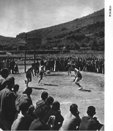 老田：牛棚和五七干校，到底长啥样？