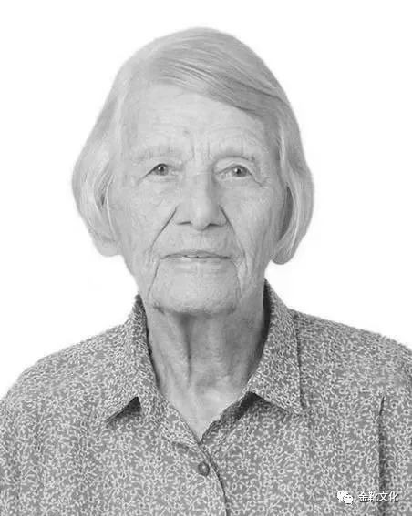 寒窗拂页百年风，听雨已是灯熄时 | 伟大的国际主义战士伊莎白•柯鲁克在京逝世