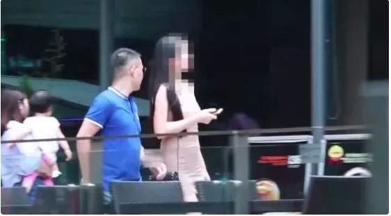 我们去中国吧！中国人当我们是上帝！”“洋垃圾们”在中国为什么会有这么多嚣张的资本