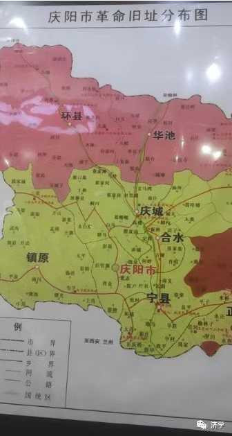 《咱们的领袖毛泽东》里“咱们”指的谁？