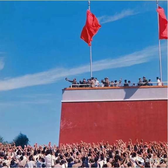 永远和孩子们站在一起，向一切污浊进攻 | 庆祝“六一”国际儿童节