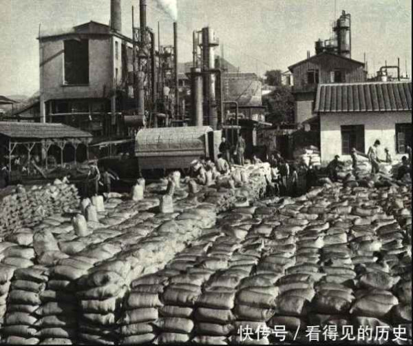 70年代老照片 在支援农业战线上