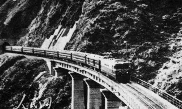 毛泽东时代是一个英雄辈出的时代