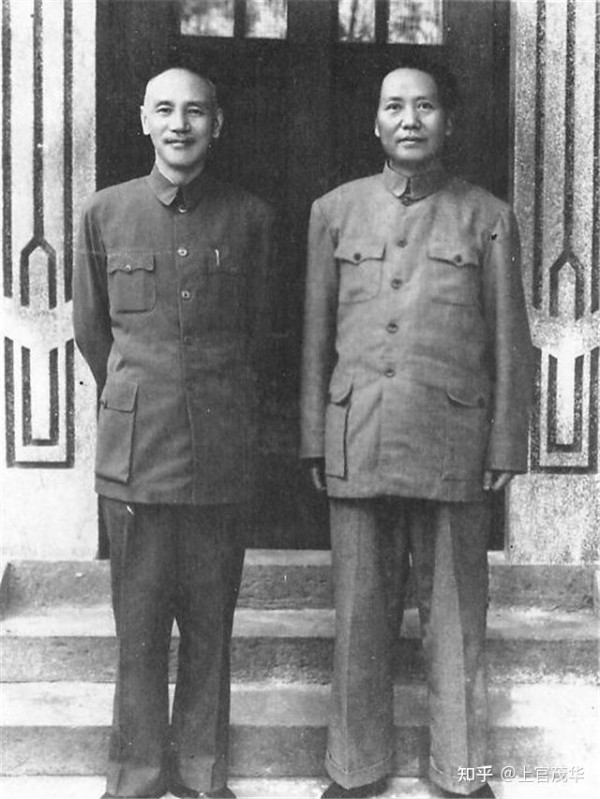 《将革命进行到底》——毛主席的新年献词打开中华民族崭新的历史篇章