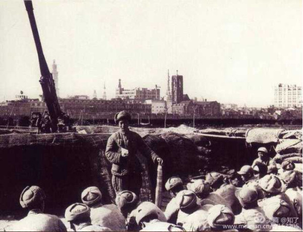 1949年5月27日上海解放了！