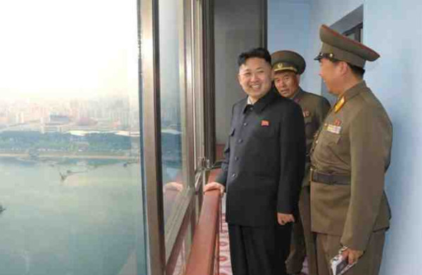 中华民族的子孙应当知道的关于毛主席的十四个谬论