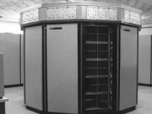 毛泽东时代的工业革命——中国复兴的基石