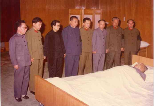 毛泽东时代的工业革命——中国复兴的基石