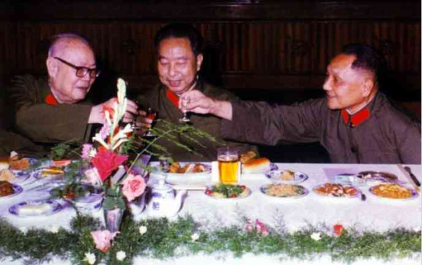 毛泽东时代的工业革命——中国复兴的基石