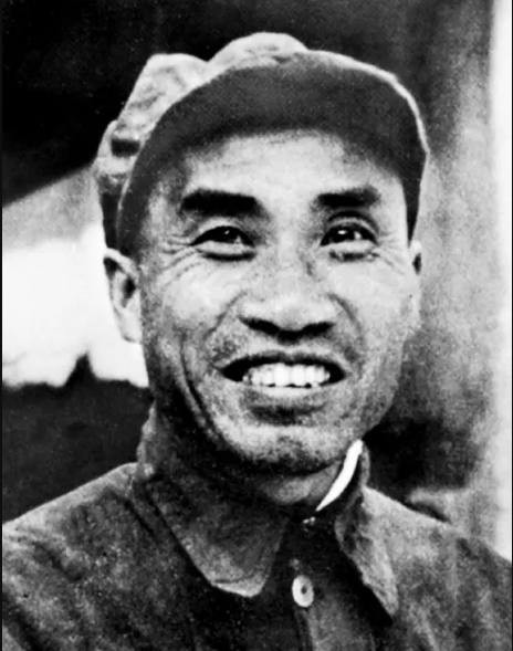 缅怀朱德诞辰134周年：共产党人要求自己比要求别人要严格一些