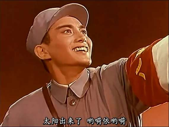 定要烧毁黑暗的旧世界：1971年《白毛女》