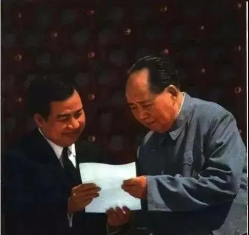 1970年，毛泽东发表《五二零声明》今天读来仍震撼人心