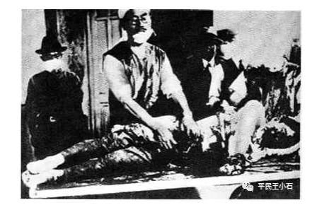 美军化武“橙剂”制造的人道灾难