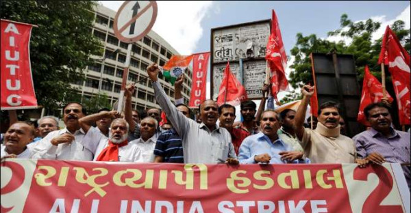 印度全国工人大罢工：反对国企私有化
